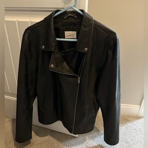 Ladies faux leather jacket XXL